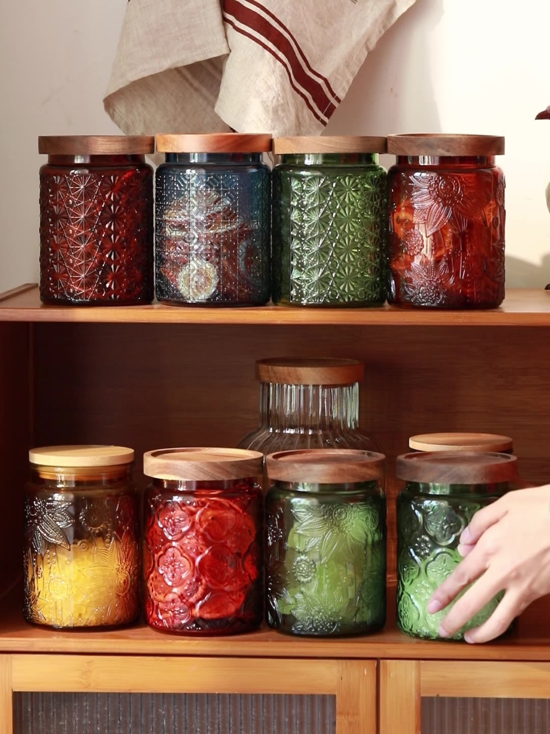 Food Storage Jars With Wooden Lids - برطمان تخزين زجاجي بغطاء خشبي ،
