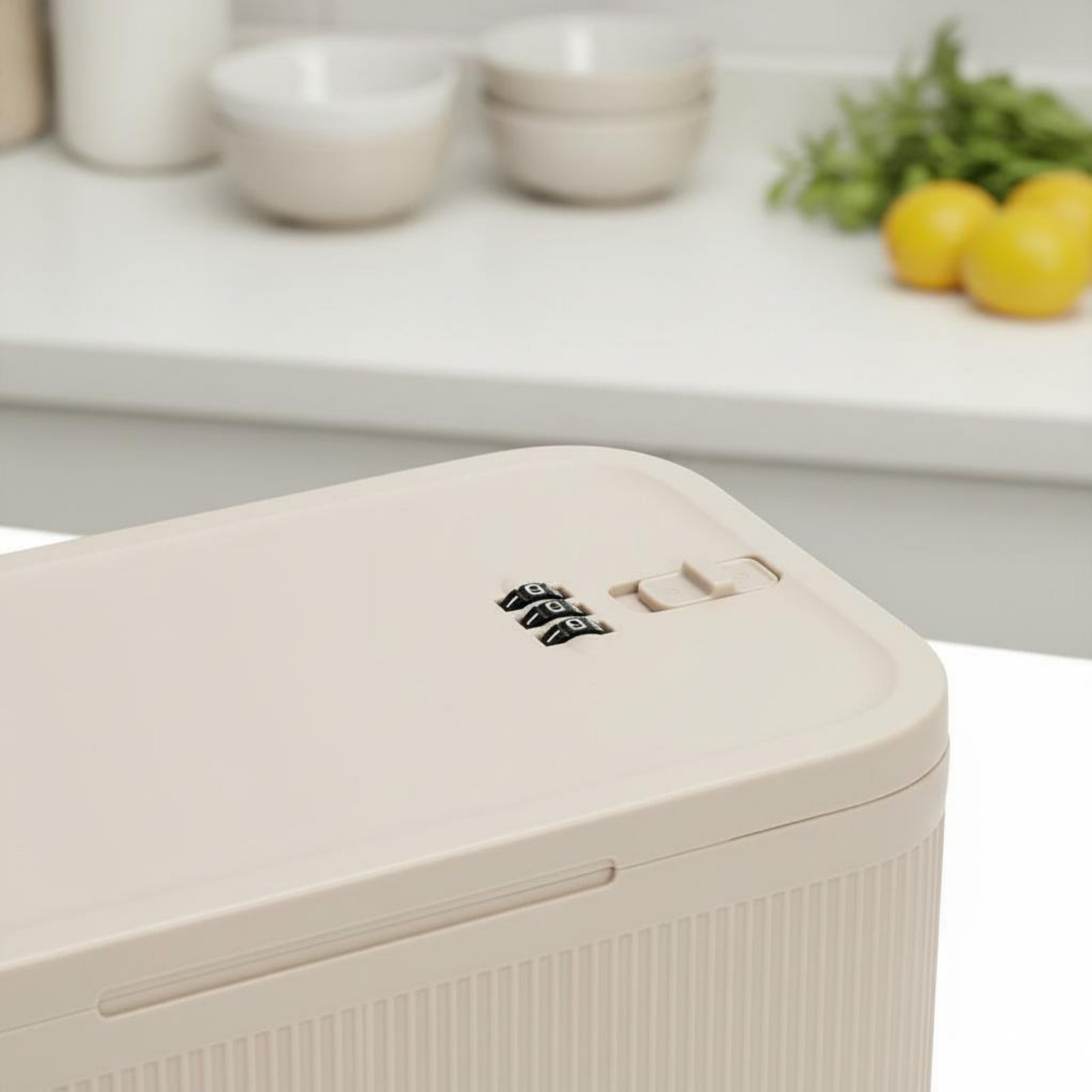 صندوق قفل بقفل رقمي، مقاوم للر - مراجعة Food Storage With Lock وسعره